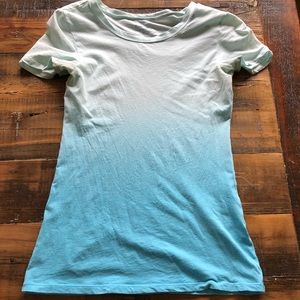 Express ombré featherweight tee